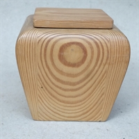 Firkantet-buede-hjørner-fyrretræ-æske-låg.gammel.svensk